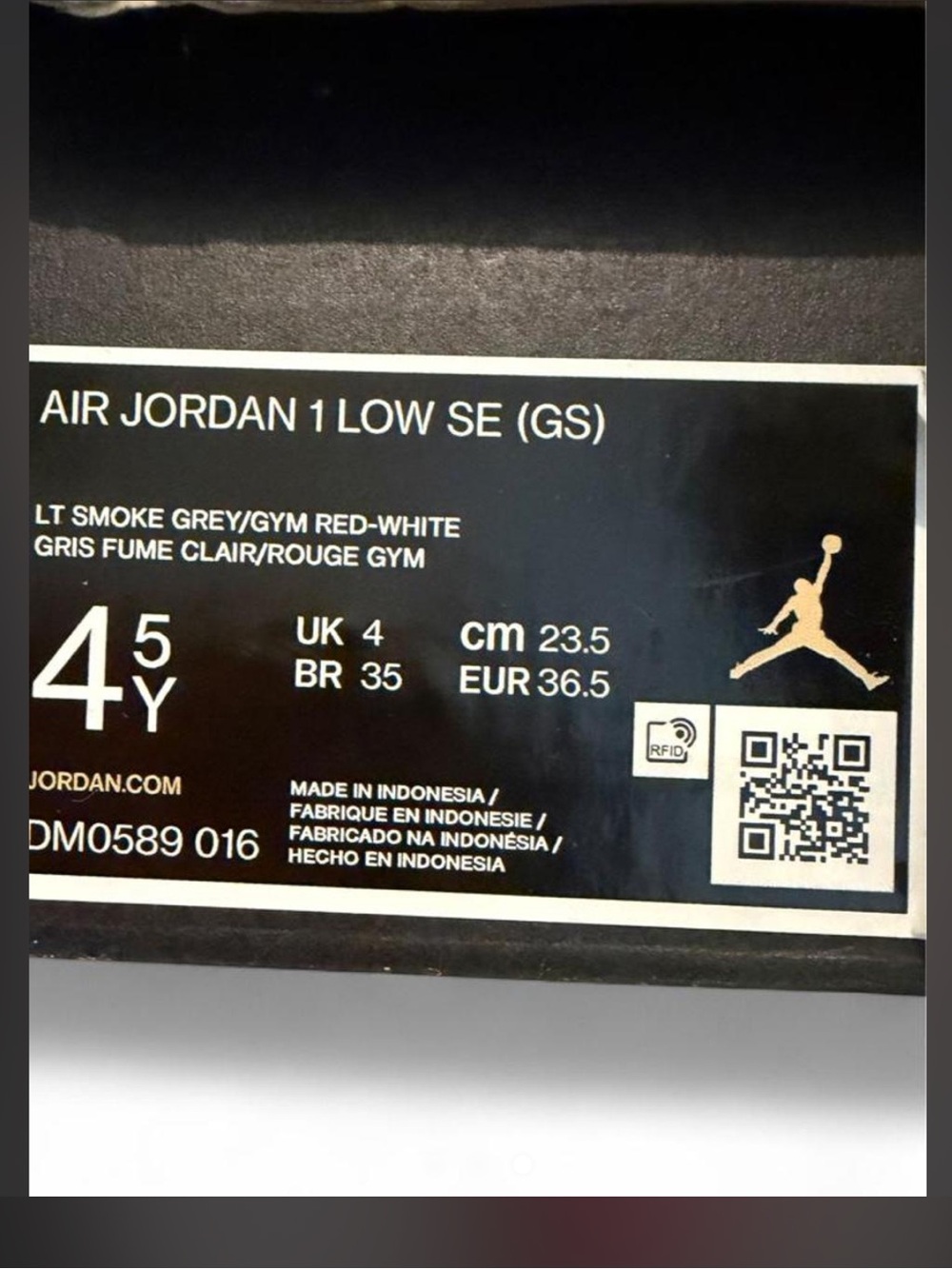 Jordan Men's 4.5 women’s 6 White, Gray & Red Low-Top Sneakers - Picture 3 of 3